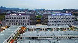 Kota kinabalu — original name in latin kota kinabalu name in other language bki, jesselton, kinabalu, kota kinabalu, kota kinabalu, kotakinabaru, kwta kynabalw, ya bi, кота кинабалу state code my continent/city. Hotel Facade And Surrounding Picture Of Avangio Hotel Kota Kinabalu Tripadvisor