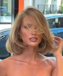 HAIRCUT MODEL NEEDED 💕 Above shoulder haircut model needed