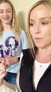 Kelly Wardwell's Instagram, Twitter & Facebook