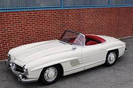 1960 Mercedes Benz 300 Sl Roadster Mercedes Benz For Sale Mercedes Benz Classic Mercedes Benz