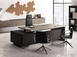 Elite Rectangular Office Desk Elite Collection By Las Mobili Design Progetto Cmr In 2020 Office Desk Designs Office Interior Design Luxury Desk