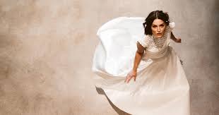 Öffnungszeiten beratungen sind derzeit nur mit vorheriger terminabsprache möglich. Brautmode Dusseldorf Finde Dein Brautkleid In Dusseldorf Frau Immer Herr Ewig