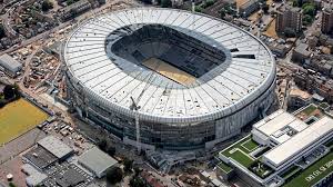 The tottenham hotspur stadium is the home of premier league club tottenham hotspur in north london, replacing the club's previous stadium, w. Drei Monate Verzogerung Spurs Stadion Weihnachten Fertig Fussball Bild De