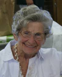 Lillian Boyer View Photos