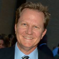 Andrew Windle's Instagram, Twitter & Facebook