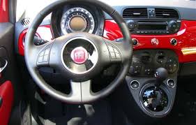 Full animated ic, the sound changes by opening the doors. Car Review 2012 Fiat 500 Lounge Driving