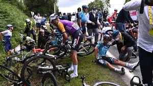 La rue des chanteurs du comminges, le boulevard du comminges depuis le croisement avec la rue du cardinal saliège, la place de l'amiral. Les Temps Neutralises A 4 5km De L Arrivee Vendredi Le Tour Fait Un Test Eurosport