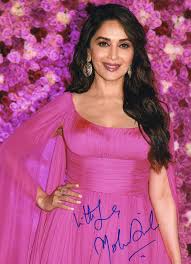 Original Autographed Photo of Indian Actress Madhuri Dixit : Madhuri Dixit:  Amazon.in: Collectibles & Fine Arts