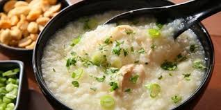 Salah satu menu yang dapat dibuat ialah nasi bayam. Cara Membuat Bubur Nasi Enak Gurih Dan Mudah Dipraktikkan Merdeka Com