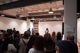 "Lucero de los abriles" abre en Montevideo un espacio para hablar de memoria, tiempo y vínculos familiares