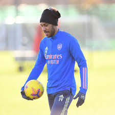 Arsenal football club is a professional football club based in islington, london, england, that plays in the premier league, the top flight of english football. Arsenal On Twitter Derby Day Ready Onwards To Tomorrow Totars