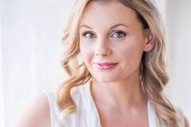 I want to inspire a movement of women who forgot about bouncing back, and  instead decided motherhood was an opportunity to launch forward.” with  Saralyn Ward and Akemi Sue Fisher