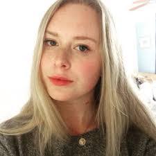 Helena Simpson's Instagram, Twitter & Facebook