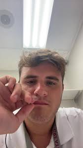 Carson Davis (@ccdav25)