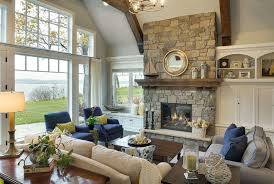Inspiring Lake House Interiors I Like The Fireplace And The Furniture Arrangement Lake House Interior Home Living Room Livingroom Layout
