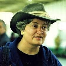 Denise Kahn's Instagram, Twitter & Facebook