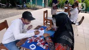 Sudah tentunya dibutuhkan banyak cara yang. Simak Rincian Kuota Internet Gratis Bagi Pelajar Mahasiswa Dan Guru Bisnis Liputan6 Com