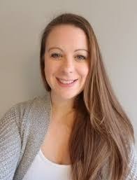 Tara Riddle's Instagram, Twitter & Facebook