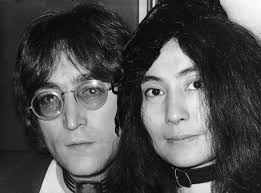 De verborgen jaren van Yoko Ono en John Lennon: 'John zag in haar een heks,  een hogepriesteres, een tovenares'