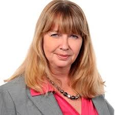 Julie Blunt (@JulieSavedMe)