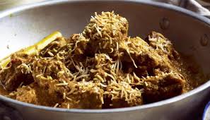 Cook paste, stirring, for 5 minutes or until well toasted and fragrant. Slow Cooked Beef Rendang The Singapore Women S Weekly
