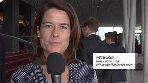 Nationalrätin @fdpschwyz und parteipräsidentin @fdp_liberalen conseillère nationale @fdpschwyz et présidente du. Petra Gossi Digitalisierung Moglich Machen Youtube