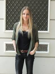 Régóta nem titok, hogy egy párt alkot iszak eszter és gyurta dániel, ám sosem tették közszemlére a kapcsolatukat. 10 Iszak Eszter Ideas Fashion T Shirts For Women Beauty Women