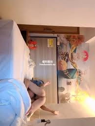 Mrber真实约炮大二学生妹无套破处流血[2v-2.4g] | 精选Porn