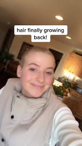 Isabelle Fee (@izzifeeee)