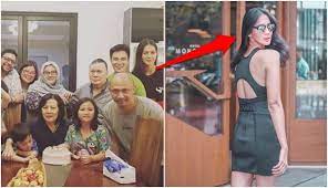 Paula verhoeven (model) sumber gambar. 10 Potret Paula Verhoeven Supermodel Top Yang Disebut Calon Ehem Ehemnya Baim Wong Boombastis Com Portal Berita Unik Viral Aneh Terbaru Indonesia