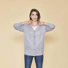 We did not find results for: Gilet Manches Longues Col V Poches Plaquees Femme Bleu Clair Chine 3 Suisses