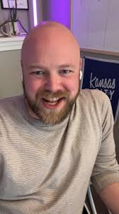 brad lee bartlett (@bradleebartlett)