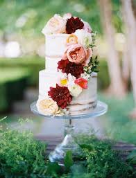 Kick off your virtual wedding with elegant, yet effortless zoom wedding invitations. Sugar Bee Sweets Bakery Custom Wedding Cakes