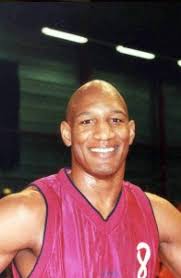 Corey Crowder. Importante como segunda espada en el Barça de los primeros  90. Por Roberto González Rico.