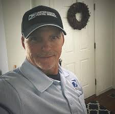 Now this is BMX! That's Toby Henderson plowing through the pack of AA Pros 