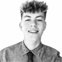 Nathan Downes's Instagram, Twitter & Facebook