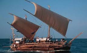 Bapak tukang urut tradisional ini bernama pak chang,dia sudah memiliki pelanggan yang lumayan banyak. Inilah 10 Kapal Tradisional Khas Indonesia Tentik