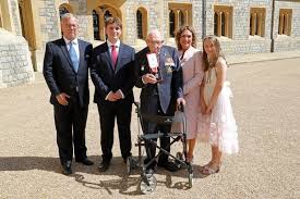 «arise, captain sir thomas moore!‬ ‪today the queen conferred the honour of knighthood on captain…» Family Of Captain Sir Tom Moore 100 With Him In Hospital As He Battles Coronavirus Mirror Online
