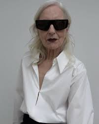 Our Chatswood boutique has just reopened after a beautiful redesign  @camillaandmarc 🖤