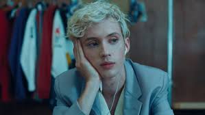 Tomorrow British Pop star Charli XCX drops her much anticipated new single  "1999" with Aussie singing sensation Troye Sivan! Charli XCX's much  anticipated new collab "1999" with Aussie hottie Troye Sivan is