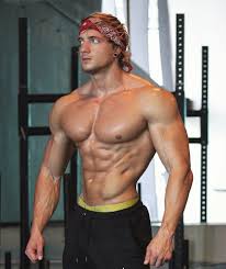 Aesthetic bodybuilding includes a clean, high protein diet. Jo Linder Greatest Physiques