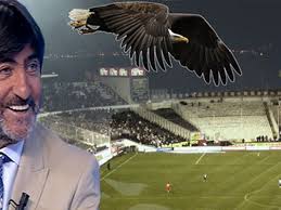 15 ağustos 1962'de, aydın'ın nazilli ilçesinde mehmet lütfü bey ile makbule hanım'ın dördüncü ve son çocukları olarak dünyaya gelen dilmen, spora atletizmle başladı. Inonu De Fikra Gibi Olay Ntvspor Net