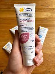 Broad spectrum uva, uvb protection. I Tried The Face Sunscreen That S Also A Mattifying Moisturiser Yes Really