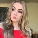 Edwina Sanford's Instagram, Twitter & Facebook