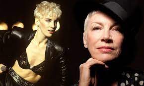 Annie's hair color is light blonde and her eyes color is green. Annie Lennox On Growing Old Gracefully And Why She Refused To Allow Her Album Cover To Be Retouched Daily Mail Online