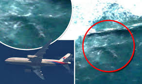 Experts mapped the boeing 777's random route over the indian ocean after picking through its hourly data hookups with a satellite. Mh370 Found On Google Earth Ex Us Air Force Man Claims This Is The Missing Plane Weird News Express Co Uk