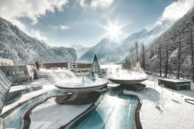 Aqua Dome De Dikste Thermen Van Oostenrijk Manify Nl In 2020 Hotel Spa Tirol Warmwaterbronnen