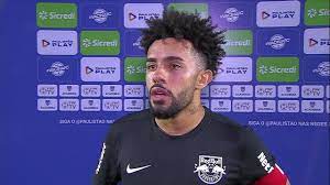 O claudinho acha que é um gato e não pode ver um cachorro que sai correndo. Claudinho Destaca Chances Criadas Contra O Corinthians E Diz Estar Focado No Bragantino Bragantino Ge