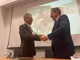 Mirosław reczko nie ukrywa, że w dalszym ciągu zamierza ubiegać się o stanowisko dyrektora szpitala. Miroslaw Reczko Halaman Utama Facebook