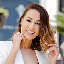 Top 100 Menopause Influencers in 2026